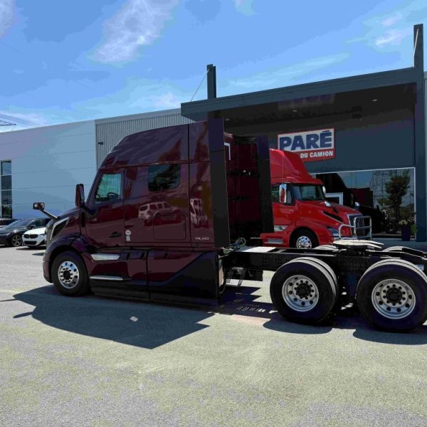 Volvo - NEW VNL 640